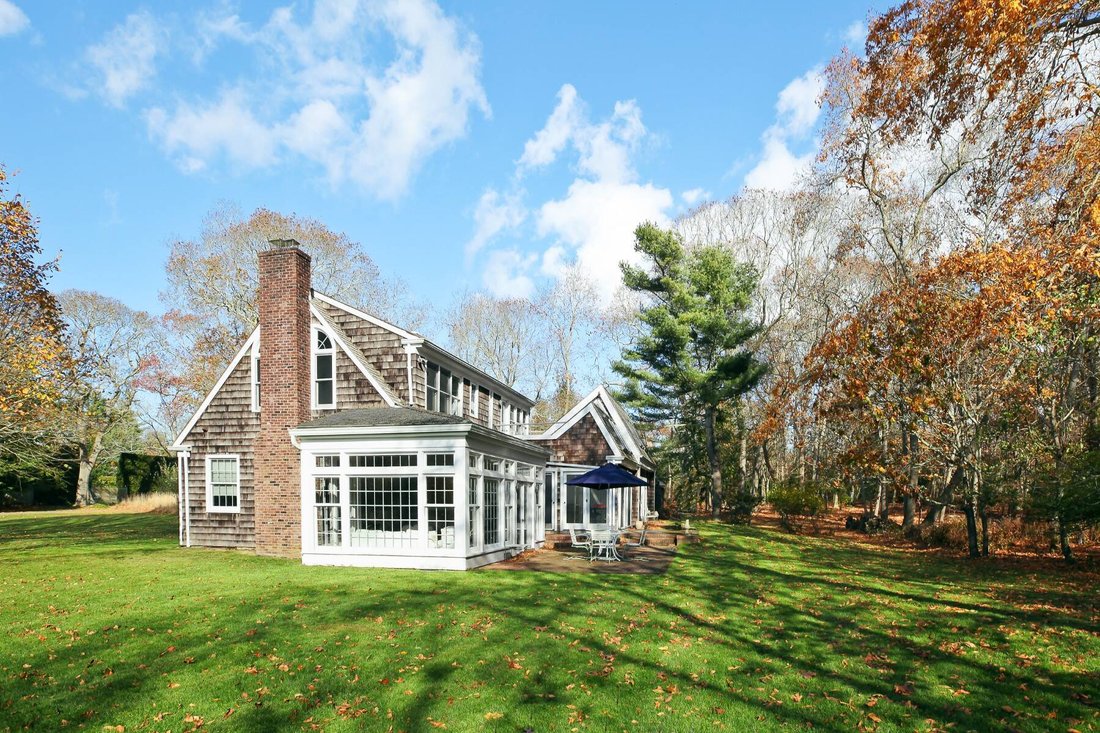 House in East Hampton, New York, United States 5 - 18350782
