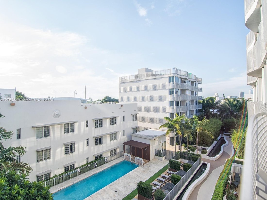 Condo in Miami Beach, Florida, United States 2 - 18355543
