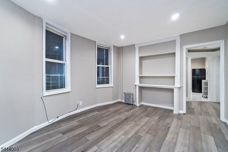 Apartment in Newark, New Jersey, United States 3 - 18352936