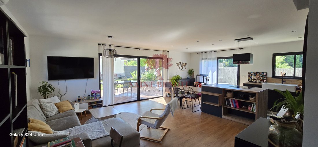Villa in Saint-Drezery, Occitania, France 4 - 18354473