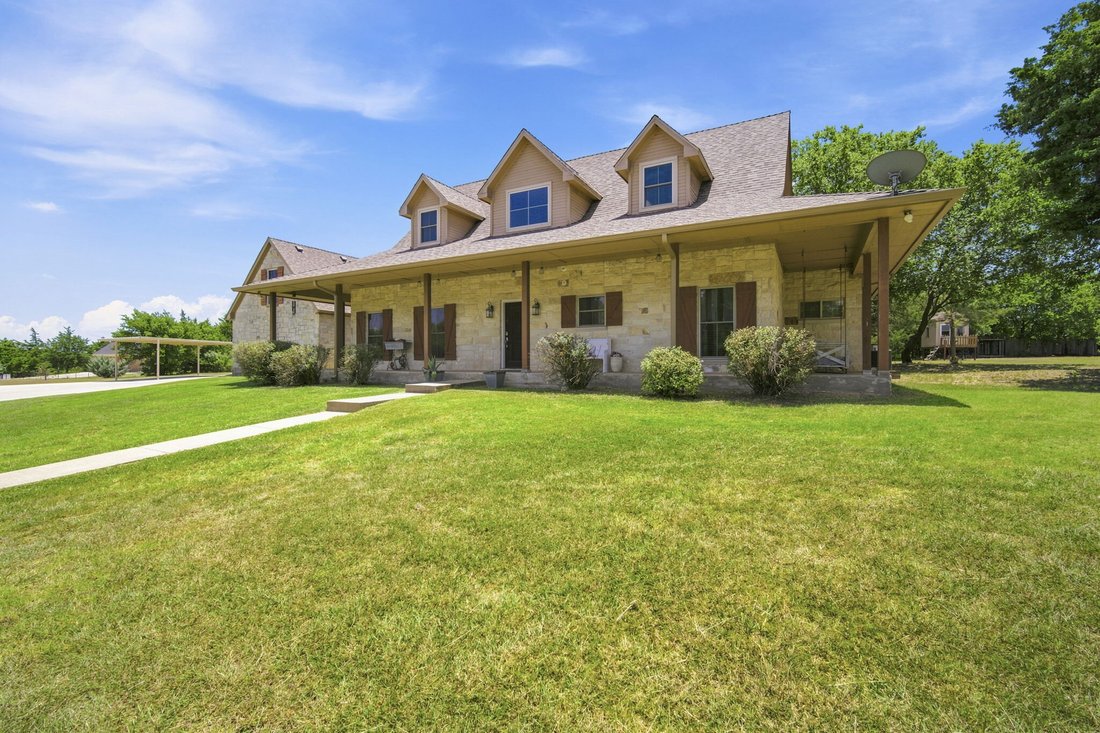 House in Waxahachie, Texas, United States 2 - 18353848