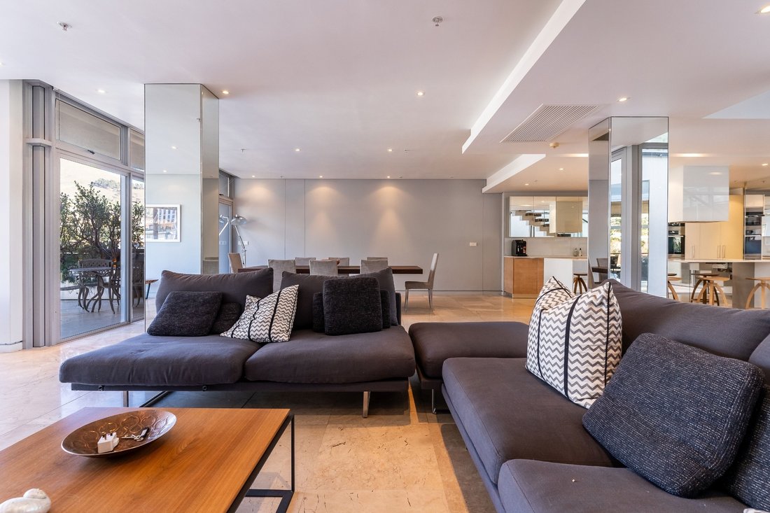 Apartment in Cape Town, Western Cape, South Africa 4 - 17095152