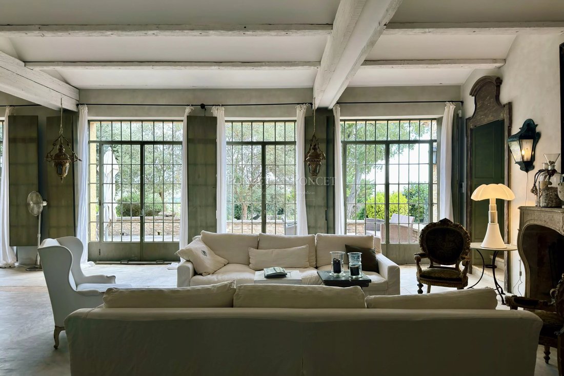 Country House in Uzès, Occitania, France 2 - 16394040