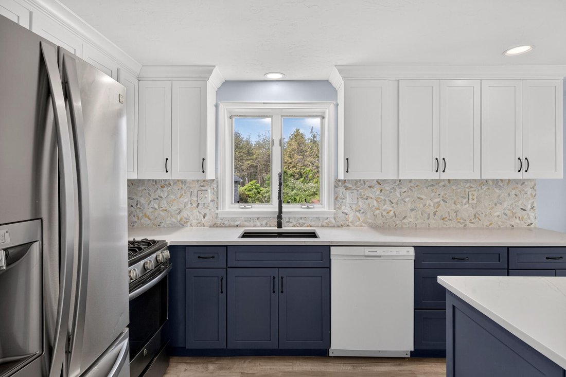 House in Mashpee, Massachusetts, United States 3 - 18353314