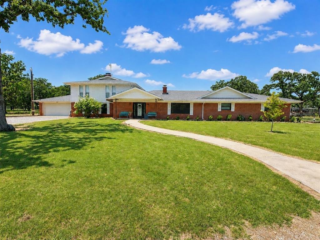 House in Bowie, Texas, United States 1 - 18355224