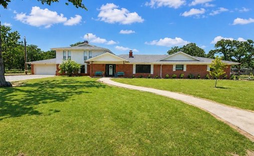 House in Bowie, Texas, United States 1