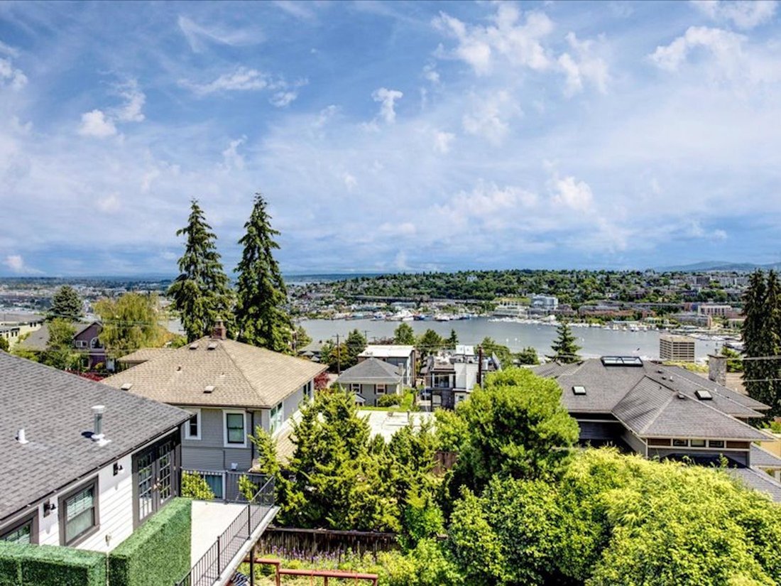 House in Seattle, Washington, United States 2 - 18352961