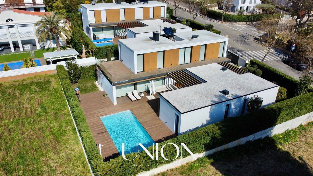 Villa in s'Agaro, Platja d'Aro, Catalonia 3 - 18351371