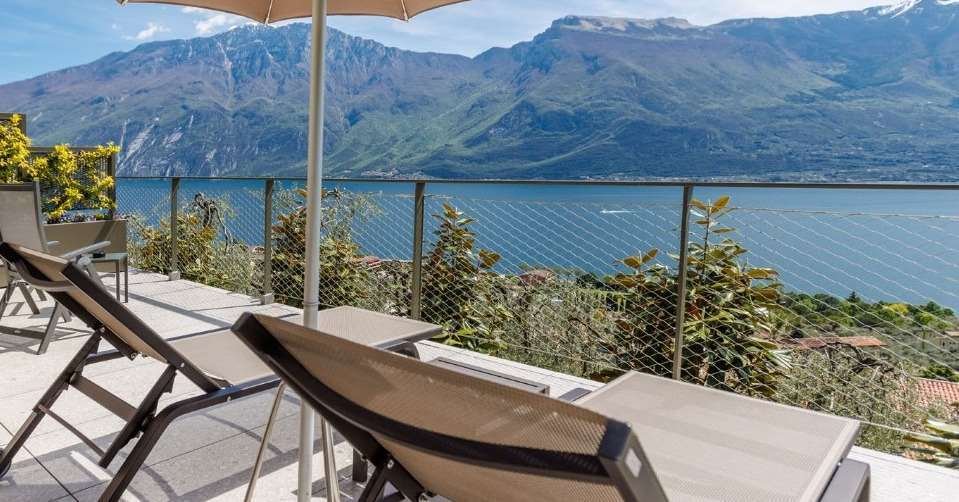 Villa in Western Lake Center, Como, Lombardy 2 - 18353962