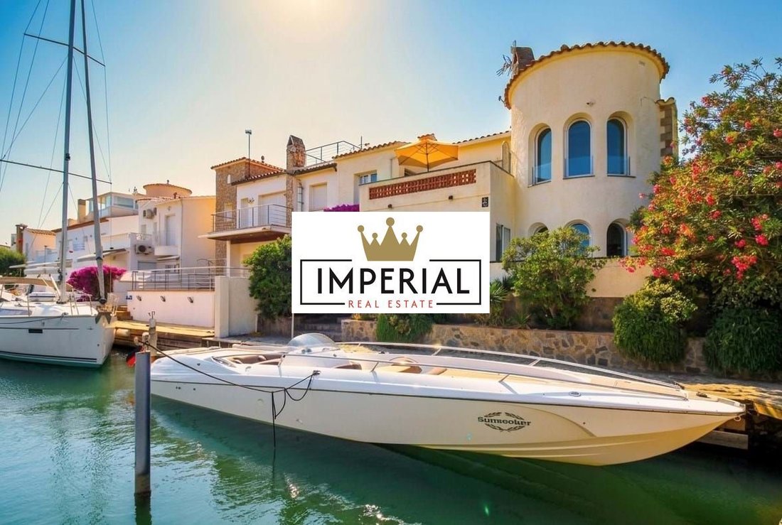 House in Empuriabrava, Catalonia, Spain 1 - 18351709