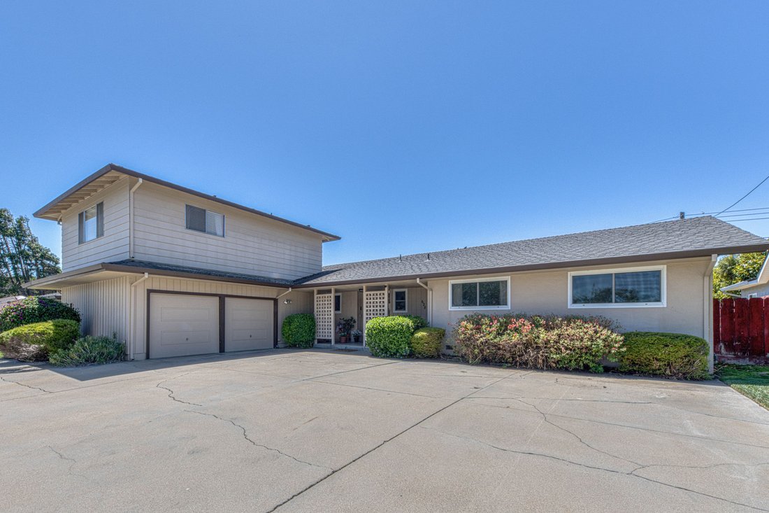 House in Salinas, California, United States 3 - 18352108
