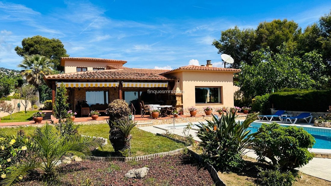 Villa in Lloret de Mar, Catalonia, Spain 4 - 18354623
