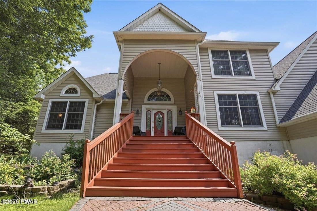 House in Milford, Pennsylvania, United States 1 - 18353759