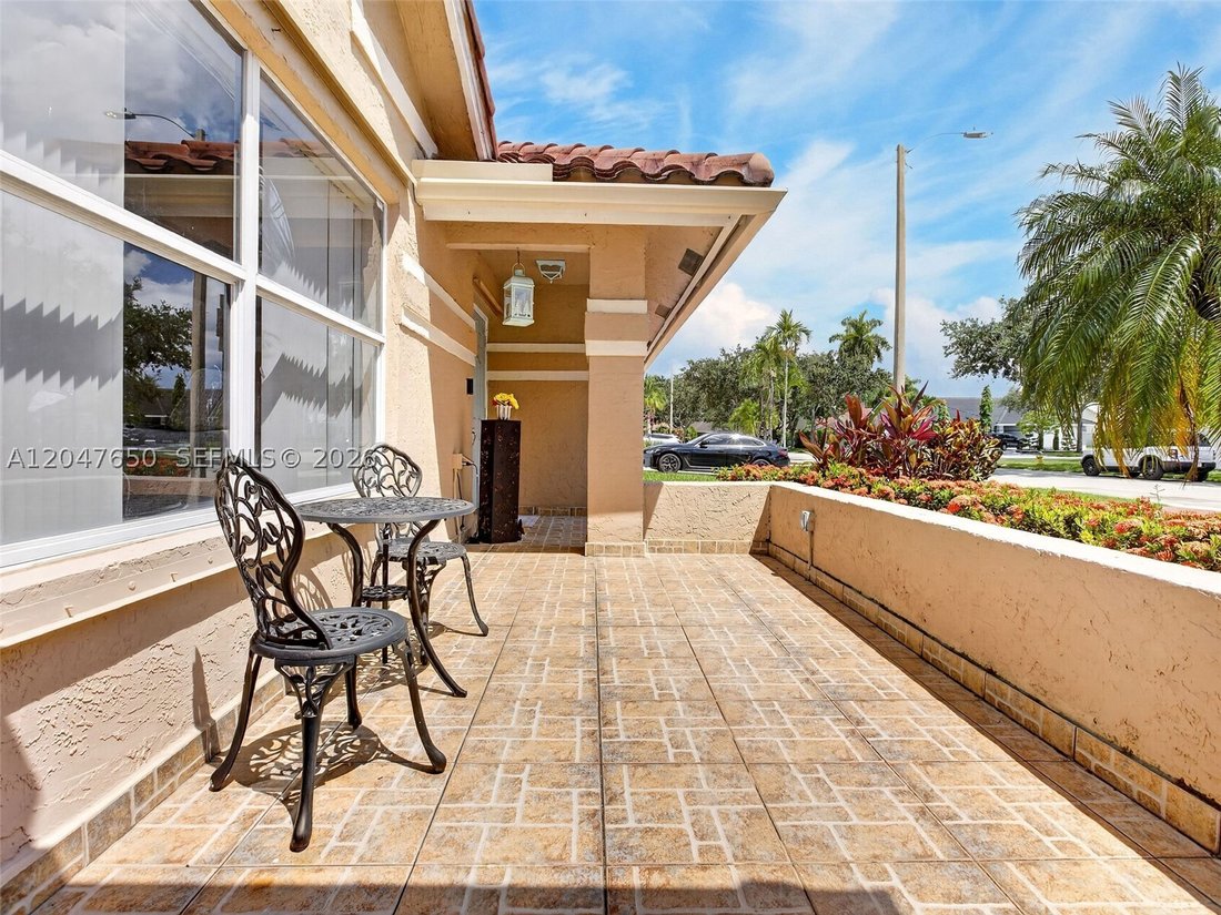 House in Pembroke Pines, Florida, United States 4 - 18354290