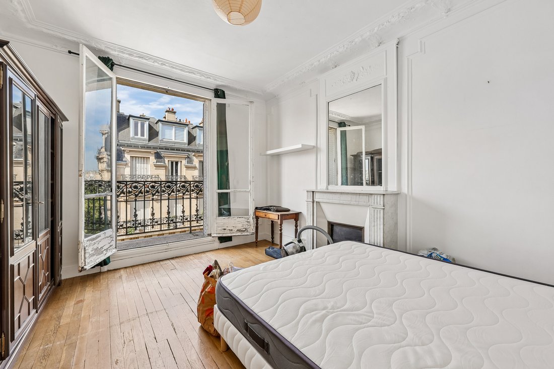 Apartment in Ecole Militaire, Paris 7e Arrondissement, Paris 2 - 18351385