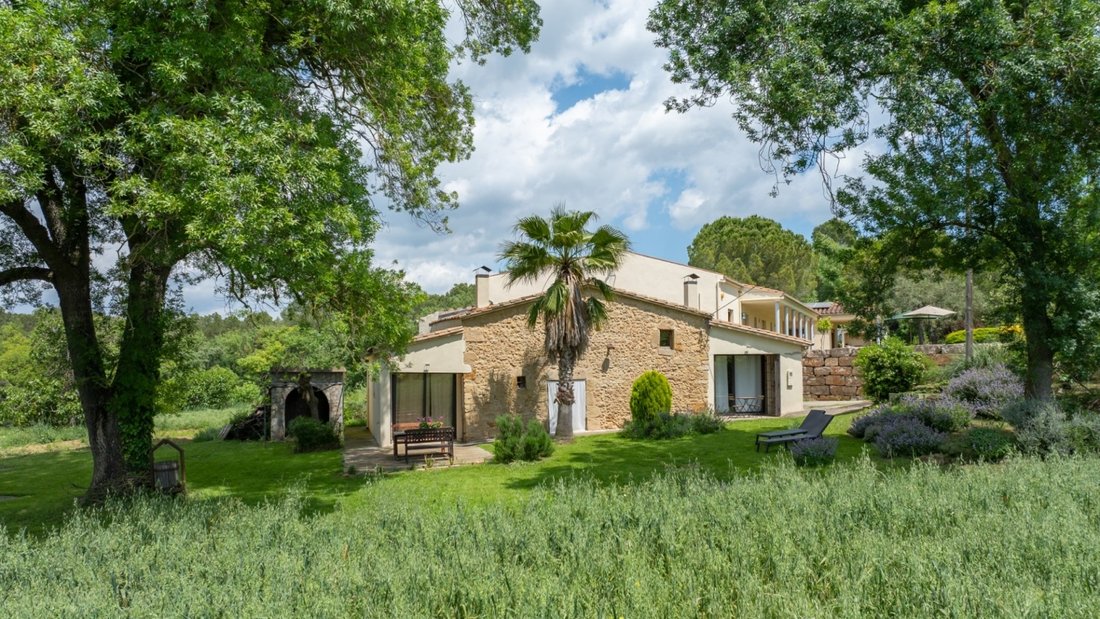 Chalet in Vilademuls, Catalonia, Spain 1 - 18352239