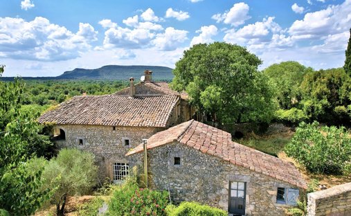 Estate in Uzès, Occitania, France 1