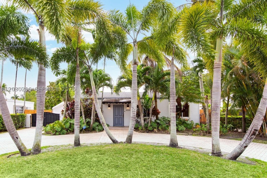 House in Miami, Florida, United States 2 - 18071883