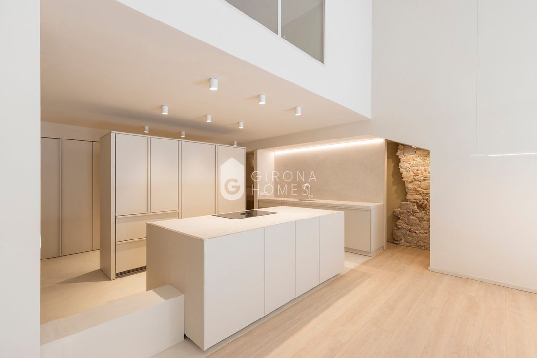 Apartment in Girona, Catalonia, Spain 4 - 18351787