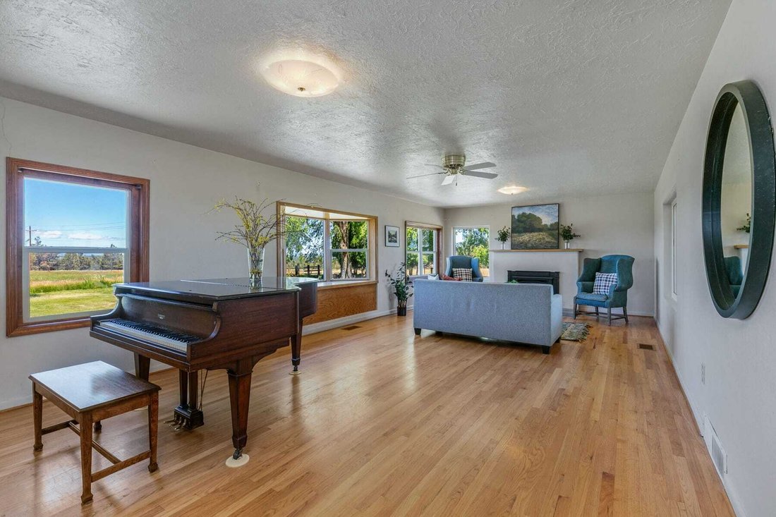 House in Bend, Oregon, United States 5 - 18353071