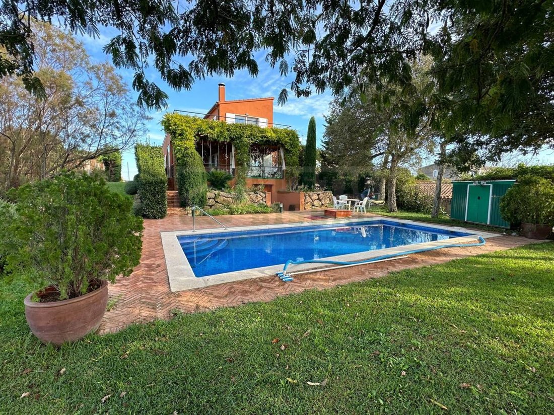 Finca in Ultramort, Catalonia, Spain 2 - 18351521