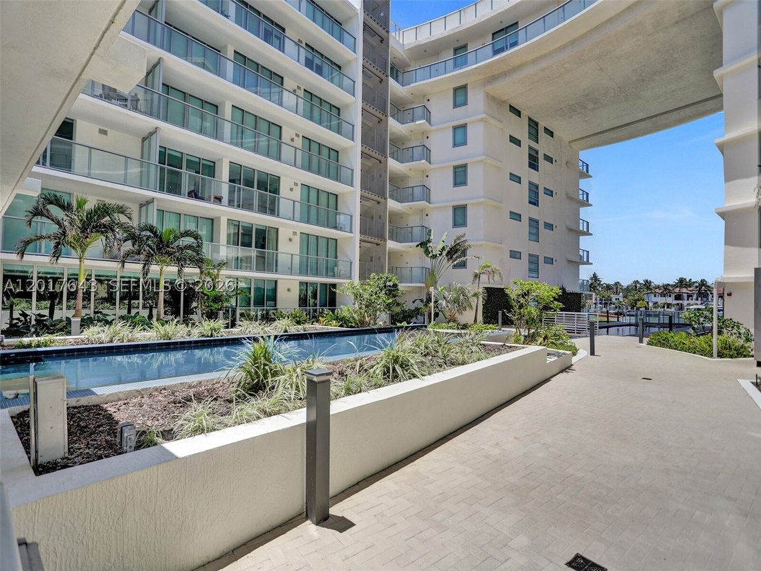 Condo in Miami Beach, Florida, United States 5 - 17943661
