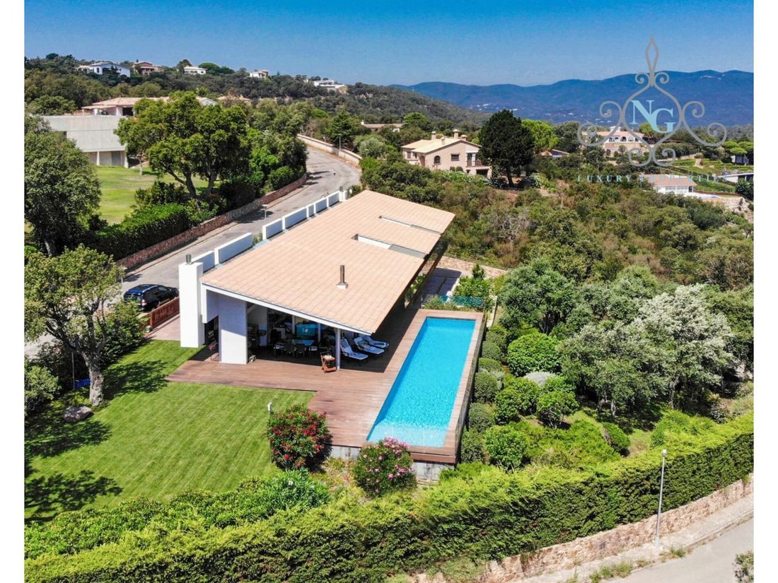 Villa in Platja d'Aro, Catalonia, Spain 1 - 18351269