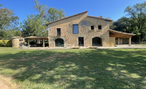 Country House in Girona, Catalonia, Spain 1