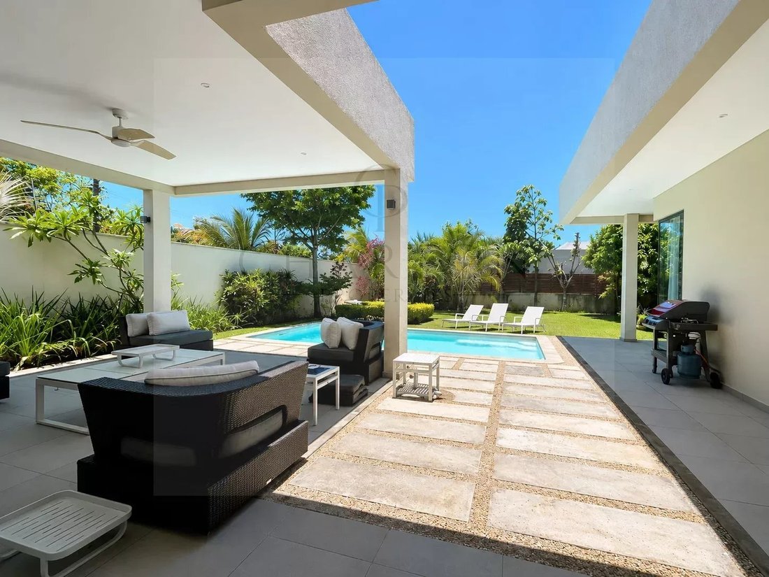 Villa in Rivière du Rempart, Rivière du Rempart District, Mauritius 2 - 18352644