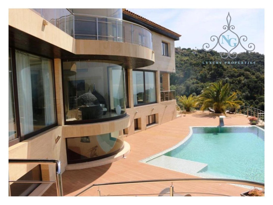 Chalet in Platja d'Aro, Catalonia, Spain 1 - 18351083