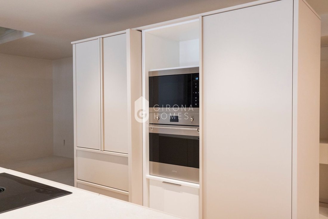 Apartment in Girona, Catalonia, Spain 5 - 18351787