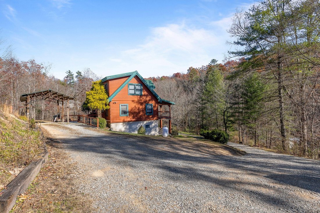 House in Tellico Plains, Tennessee, United States 3 - 18354131