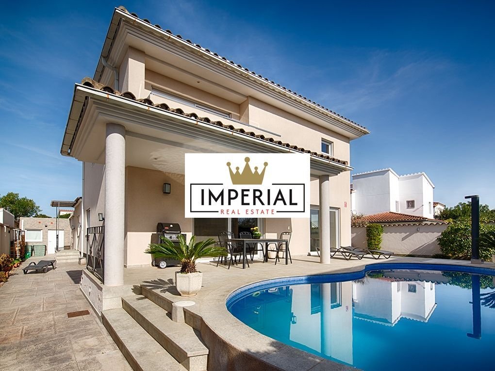 House in Empuriabrava, Catalonia, Spain 5 - 18351826