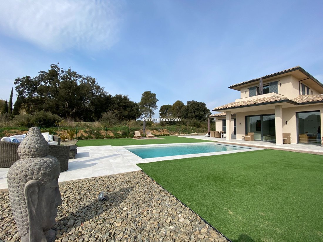 House in Navata, Catalonia, Spain 1 - 18351445