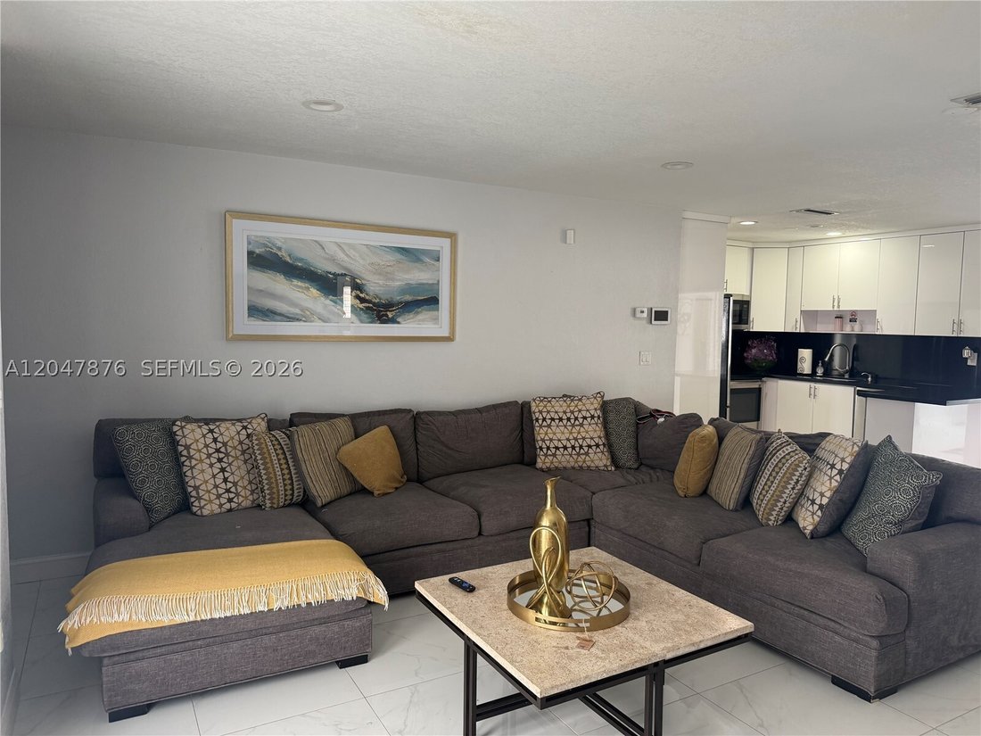 House in Pembroke Pines, Florida, United States 5 - 18354297