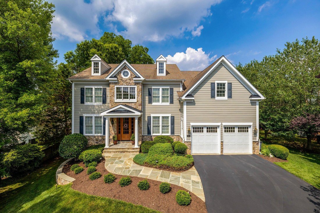 House in Vienna, Virginia, United States 1 - 18350682