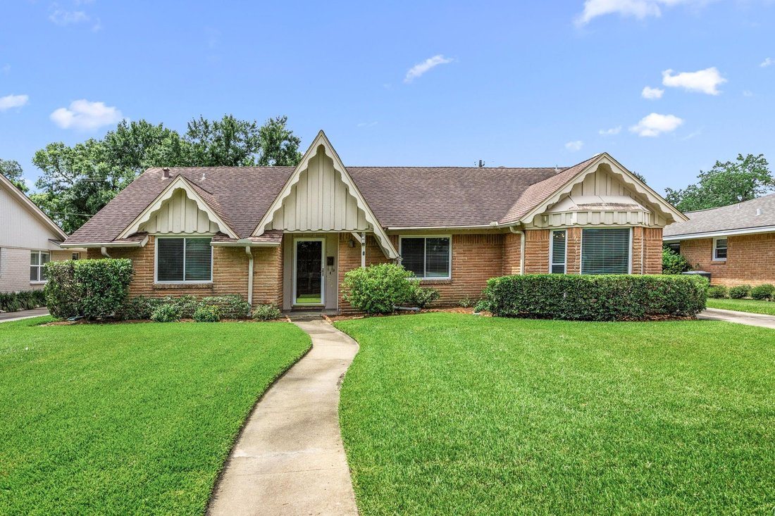 House in Houston, Texas, United States 1 - 18355376