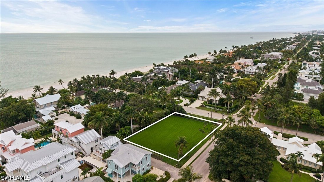 House in Naples, Florida, United States 4 - 18354012