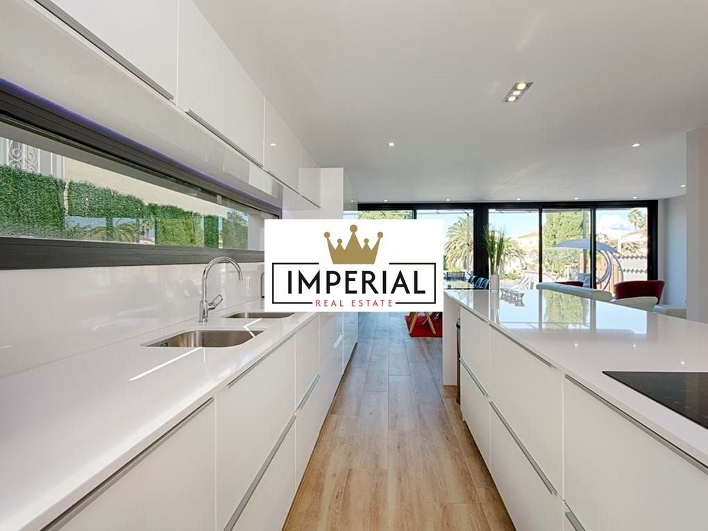 House in Empuriabrava, Catalonia, Spain 4 - 18352030