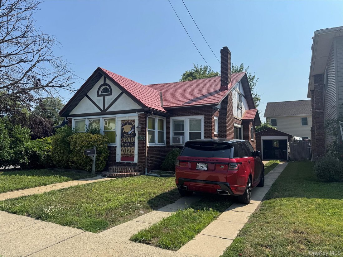 House in Baldwin, New York, United States 2 - 18355518