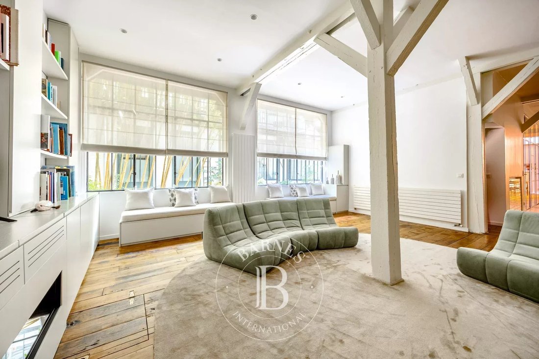 Apartment in Chateau d'Eau-Lancry, Paris 10e Arrondissement, Paris 1 - 18352555