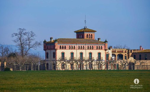 House in Castello d'Empuries, Catalonia, Spain 1