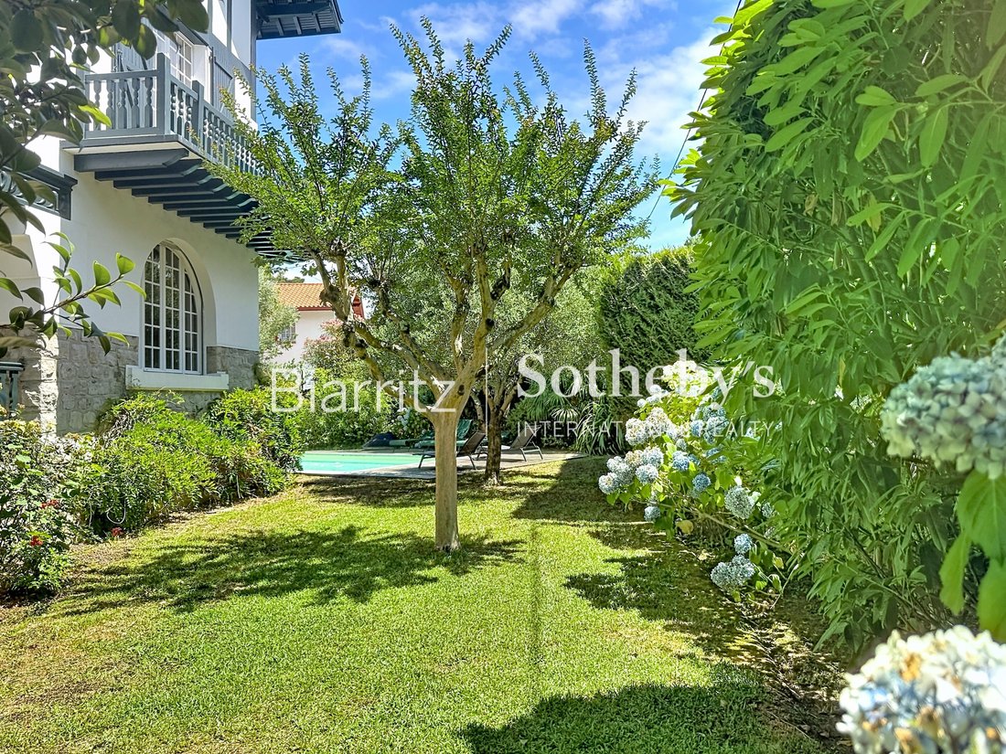 House in Biarritz, Nouvelle-Aquitaine, France 4 - 17666701