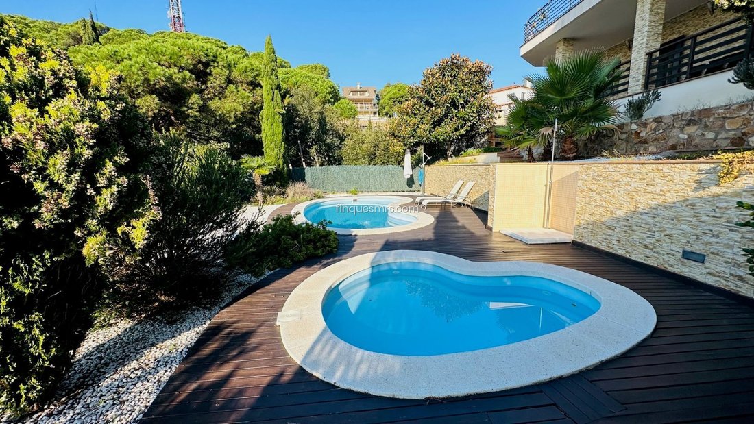 Villa in Lloret de Mar, Catalonia, Spain 3 - 18354871
