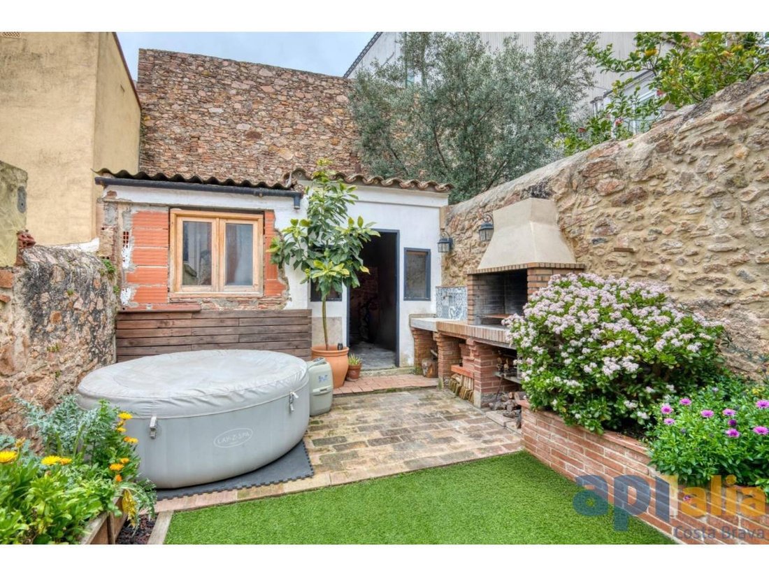 House in Sant Feliu de Guixols, Catalonia, Spain 3 - 18352268