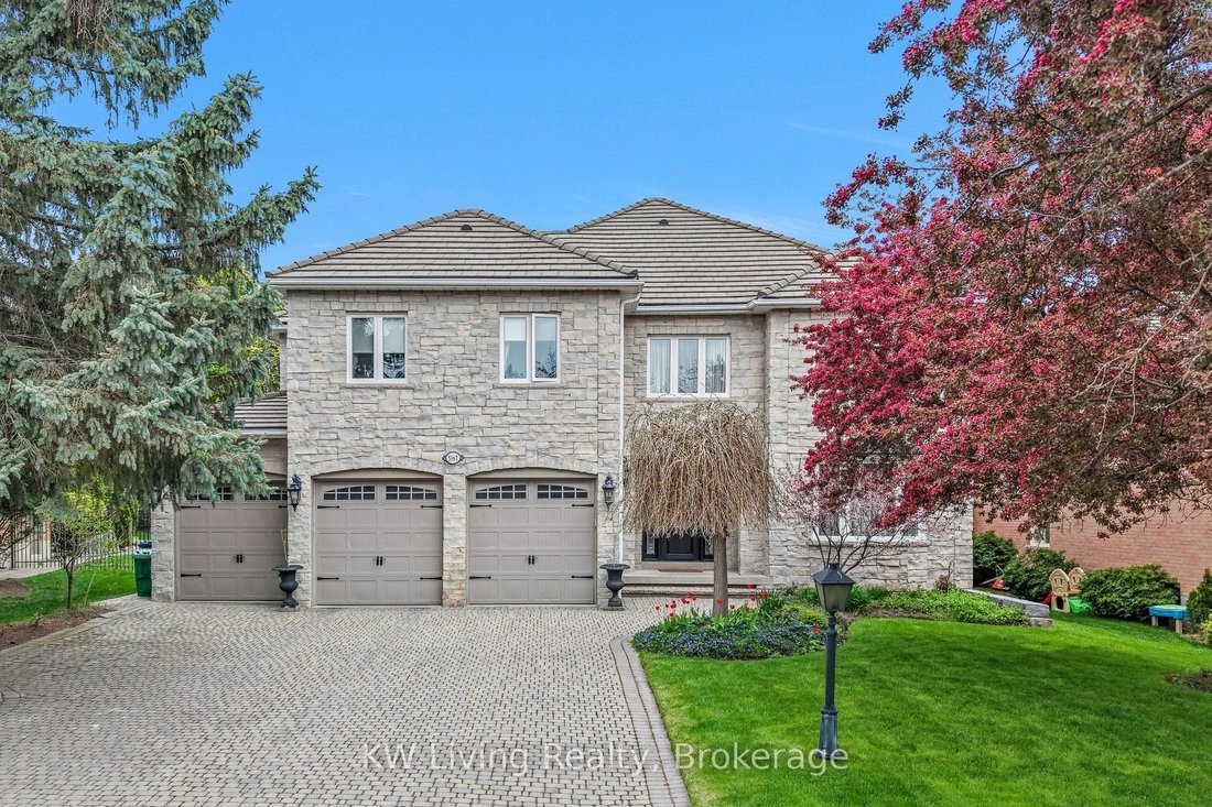 House in Mississauga, Ontario, Canada 1 - 18350839