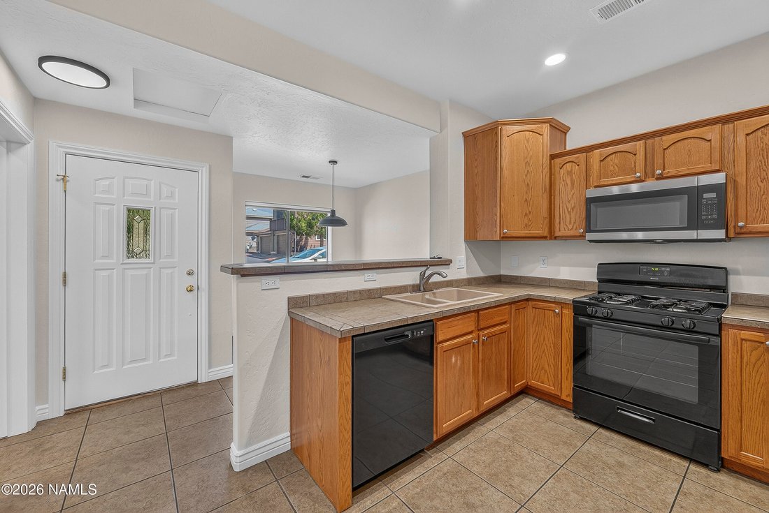 Townhouse in Flagstaff, Arizona, United States 3 - 18353895