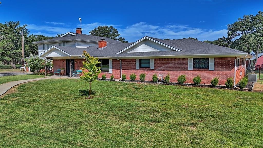House in Bowie, Texas, United States 2 - 18355224