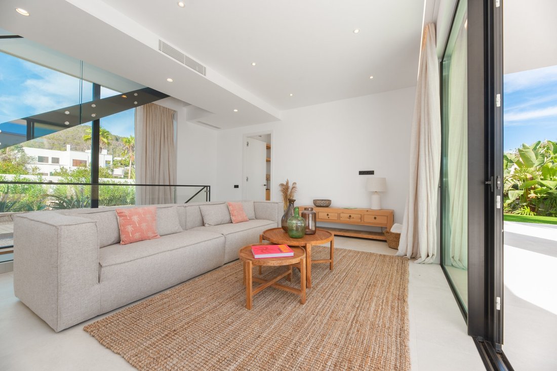 Villa in Sant Jordi de ses Salines, Sant Josep de sa Talaia, Balearic Islands 5 - 18355761
