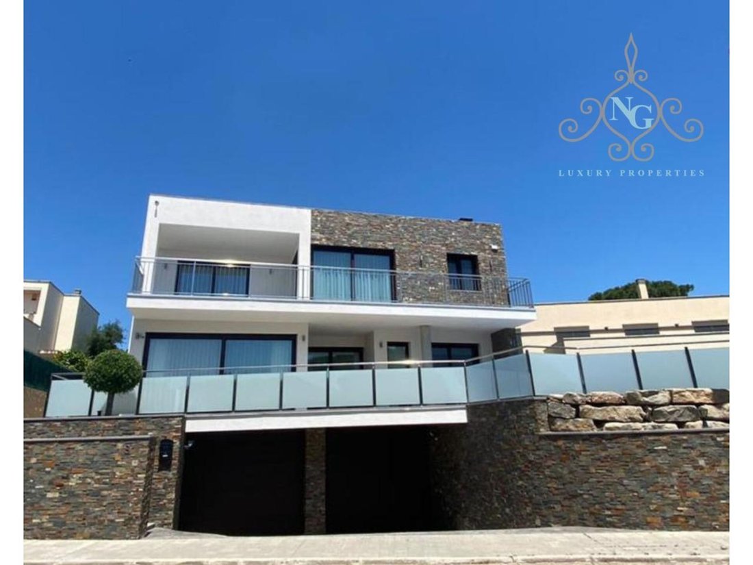 Chalet a Platja d'Aro, Catalogna, Spagna 1 - 18351108